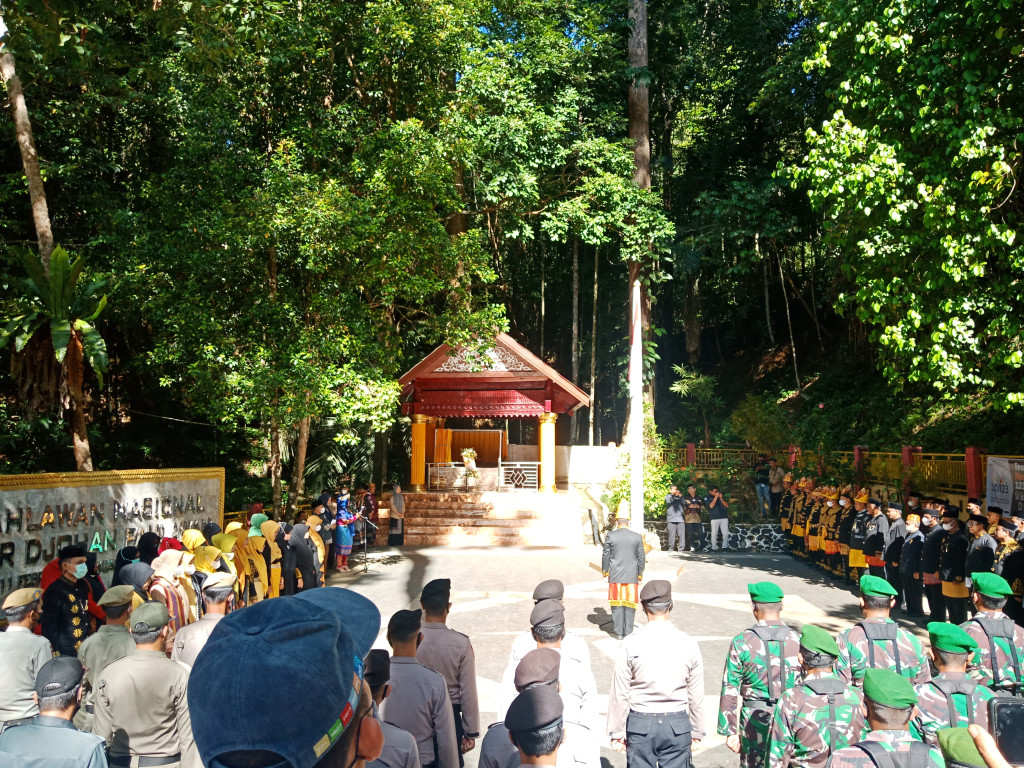 Upacara Peringatan Haul Teuku Umar Johan Pahlawan di Desa Mugo Rayeuk